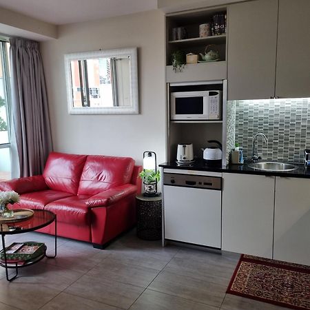 Pleasant City Stay On Collins Melbourne Eksteriør bilde